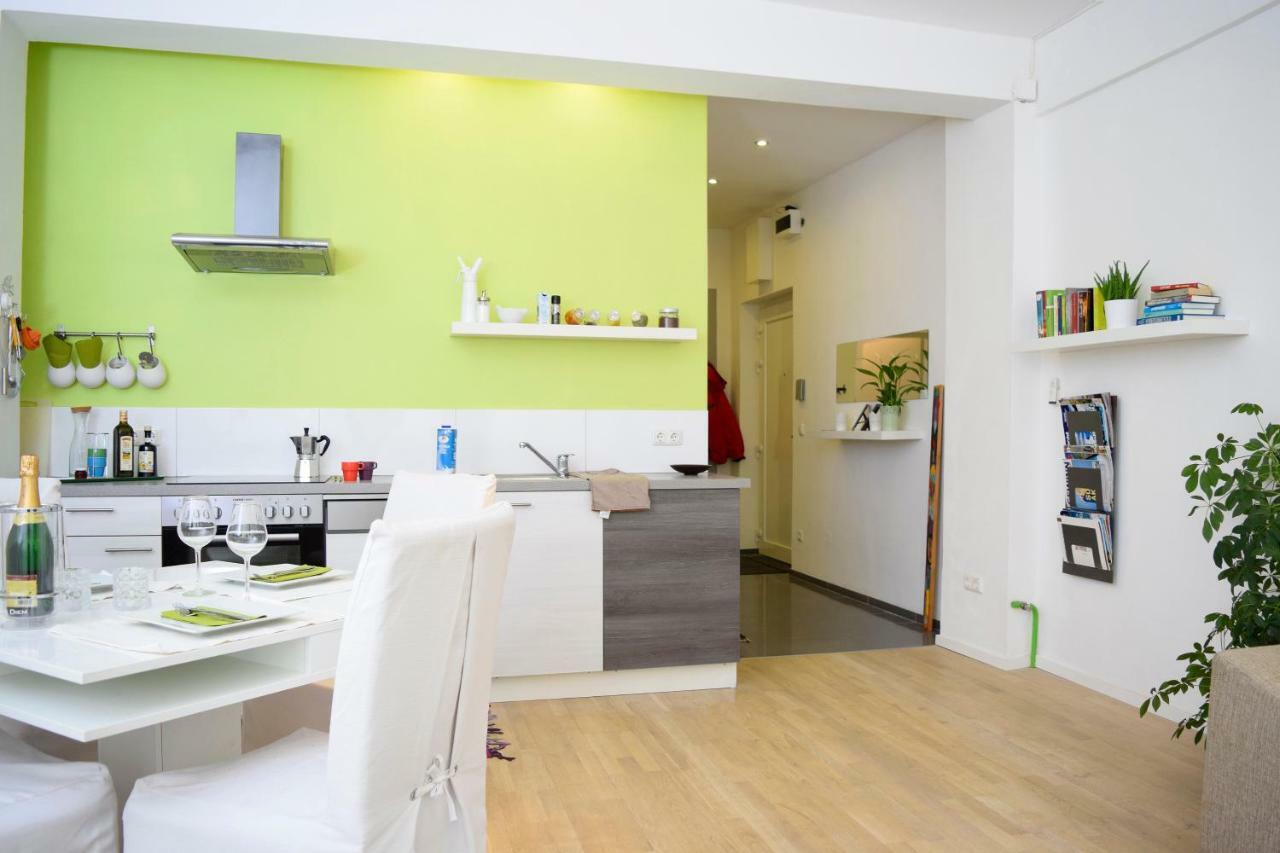 3 Zentrum , Kontaktloser Check In Apartment